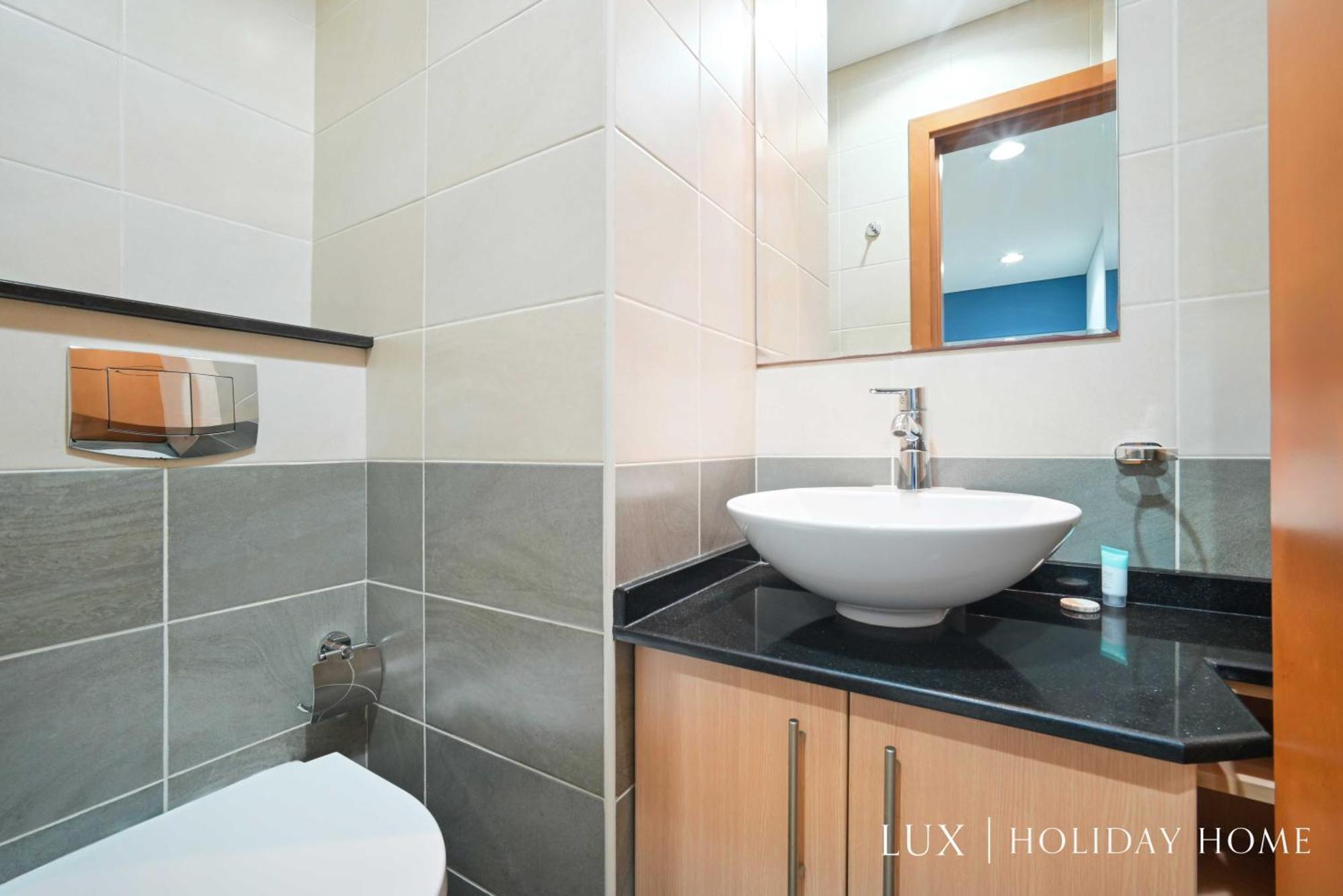 Lux The Marina Ocean View Suite 1 دبي المظهر الخارجي الصورة
