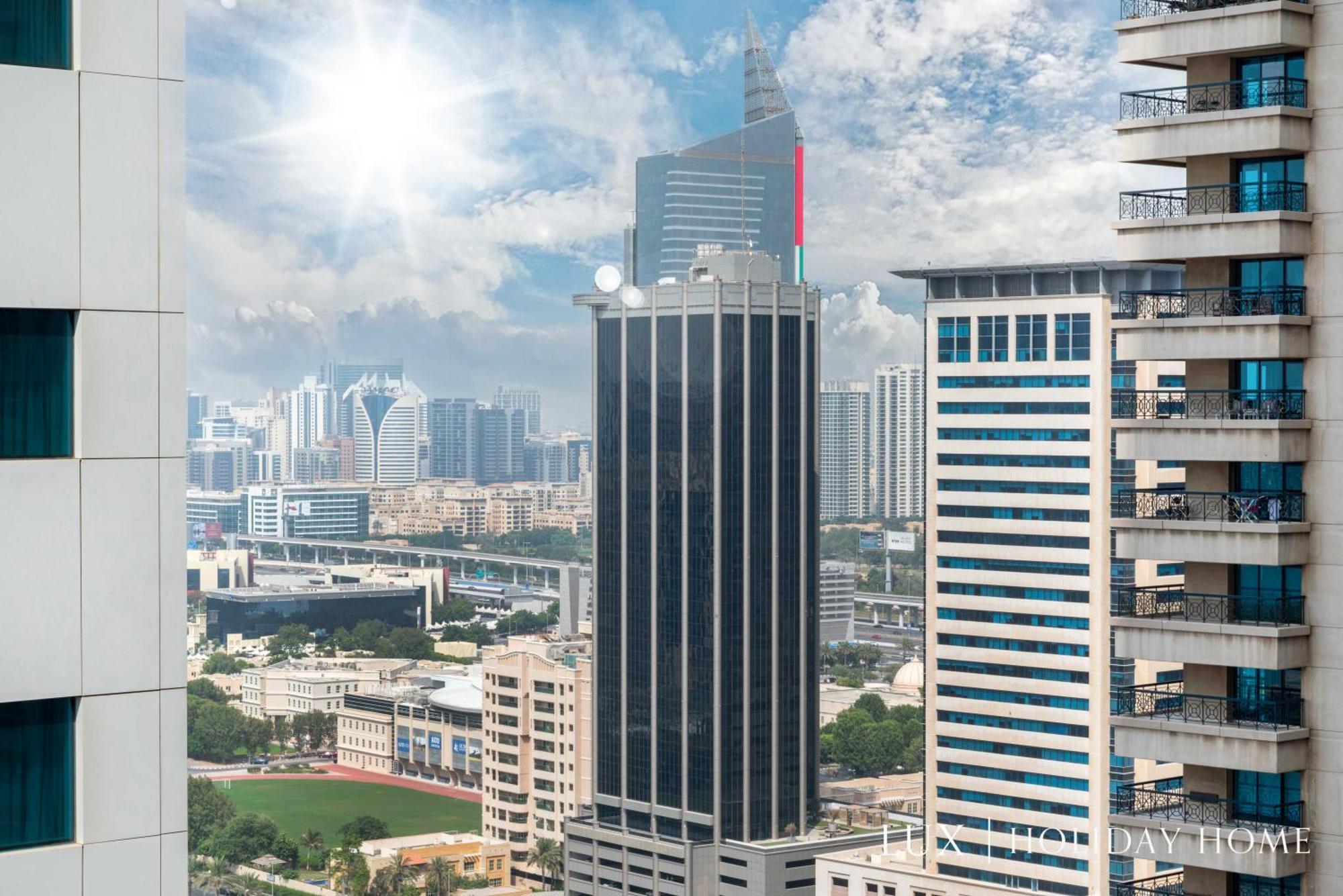 Lux The Marina Ocean View Suite 1 دبي المظهر الخارجي الصورة